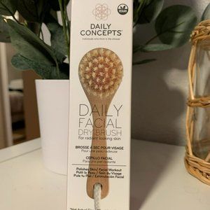 Daily Concepts Daily Facial Dry Brush